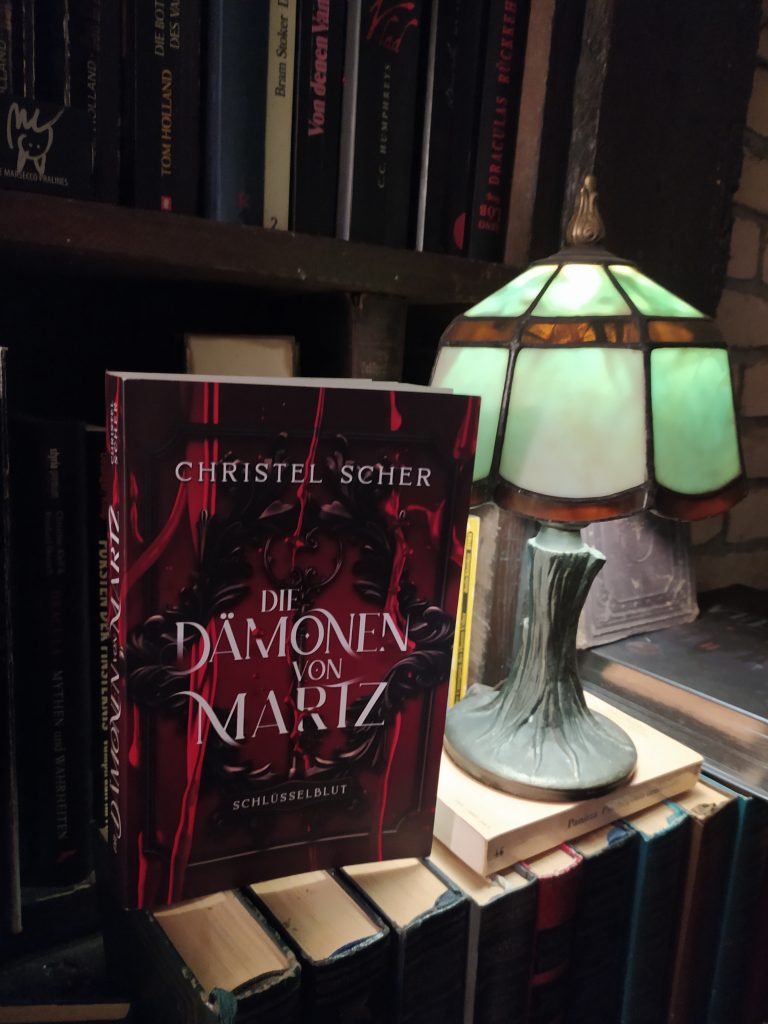 Interview mit Autorin Christel Scher: Die Dämonen von Martz – Schlüsselblut; Dark Fantasy, Gothic, Vampirroman; Books on Demand; Selfpublishing